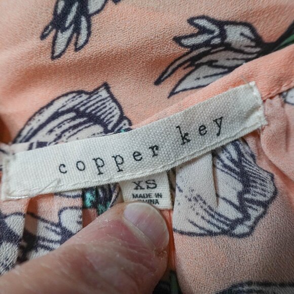 Copper Key Womens Top XS Peach Floral Sheer Coquette Romantic Flowy Timeless - Picture 6 of 13